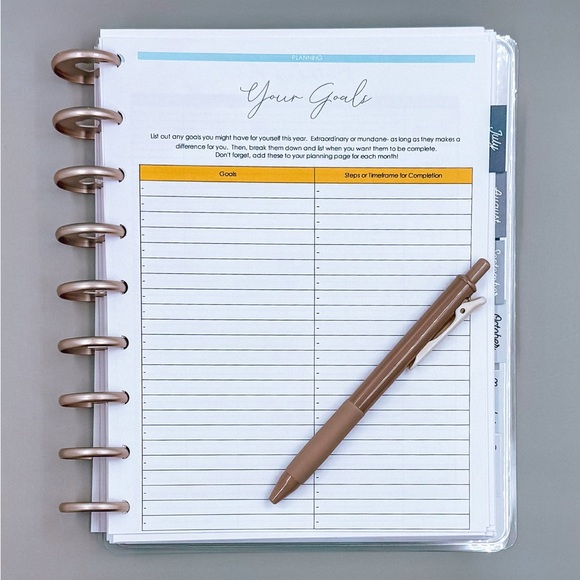 Stylish Brown and White Home Office Planner - Picture 6 of 12